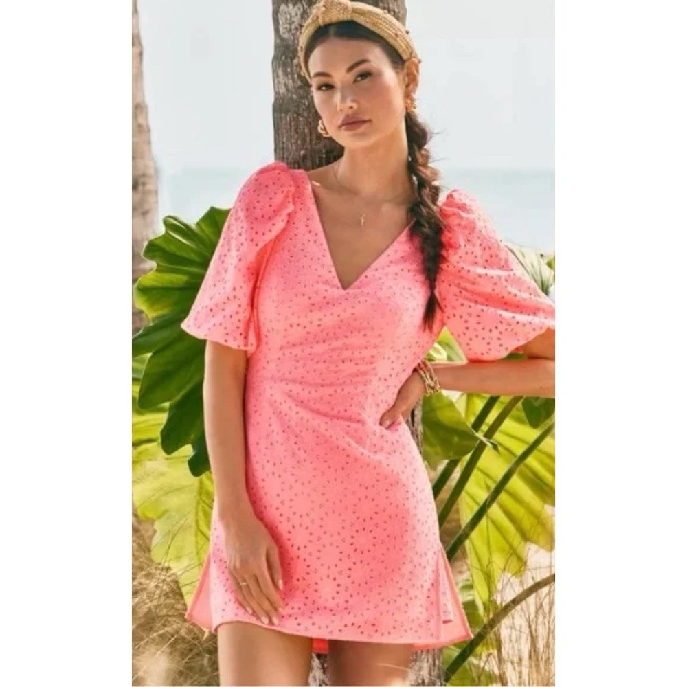 Lilly Pulitzer Celestine V-Neck Romper Neon Coral Eyelet Sz‎ 00 Resort Vacation